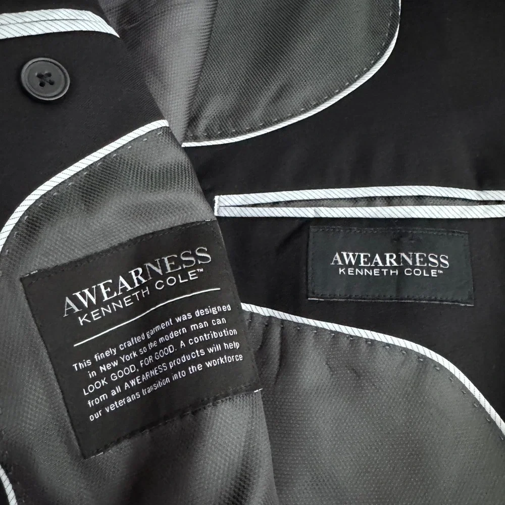 Awearness Kenneth Cole this sophisticated